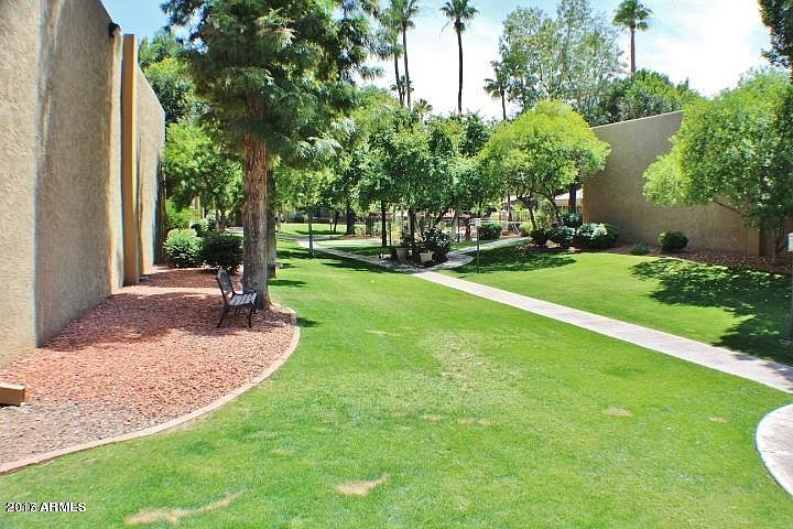 2nd image of 3825 E Camelback Rd Unit 107