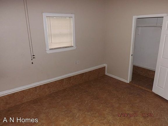 5th image of 3106 N Hancock Ave
