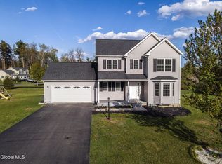 11 Anna Lane, Halfmoon, NY 12065