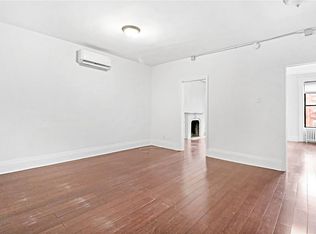 301 W 20th St APT 3B, New York, NY 10011