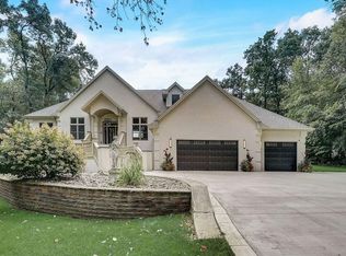 7343 256th St, Wyoming, MN 55092