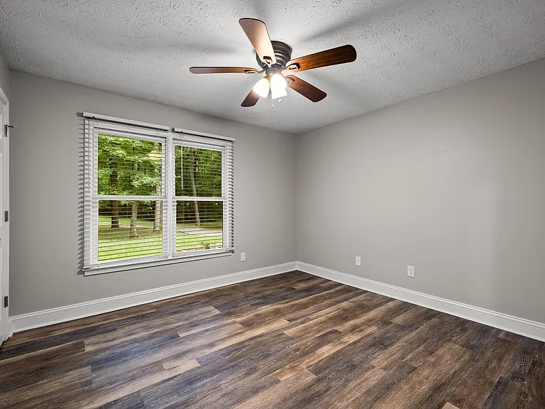 115 Ridge Way — Photo 14