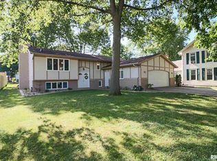 510 N Center St, Lacon, IL 61540