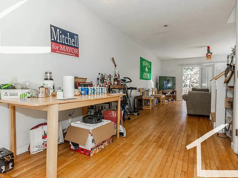 258 Allston St #C — Photo 11