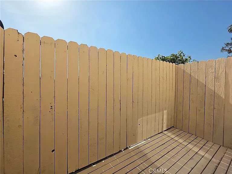 719 N Eucalyptus Ave #26C — Photo 25