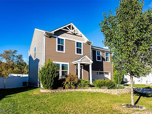 5th image of 7762 Chesterfield Dr