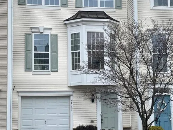 8519 Putnam Ct, Breinigsville, PA 18031