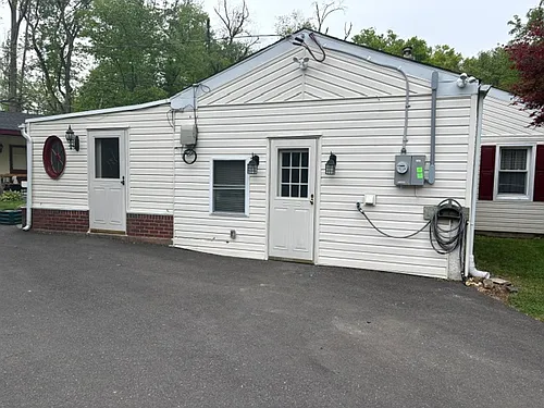 203 Brookside Dr #2 Photo 1