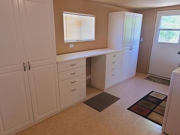 3rd image of 342 E ALLISON Drive