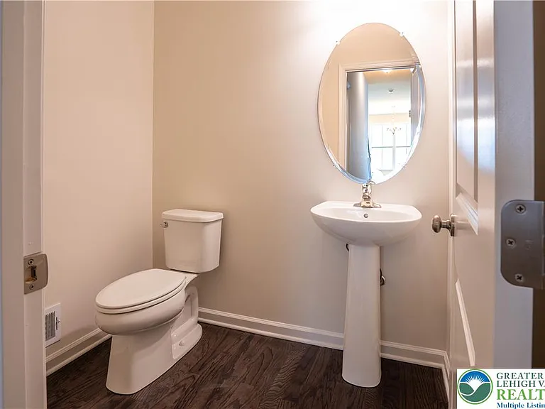 3740 Samantha Ln — Photo 24