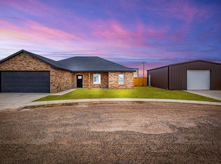 1818 Cactus Flower Rd, Dalhart, TX 79022