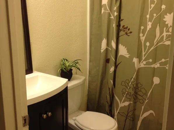 2856 Del Paso Blvd #2, Sacramento, CA 95815
