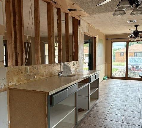 2nd image of 323 Hayden Blvd