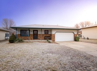 422 Mercury Ave, Salina, KS 67401