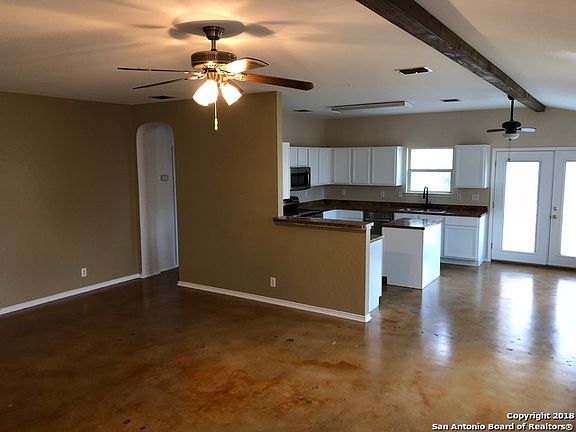 5th image of 2463 Fannin Dr