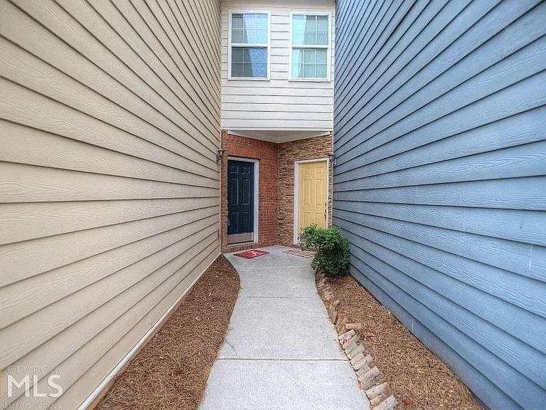 1978 Dakota Dr NW — Photo 25