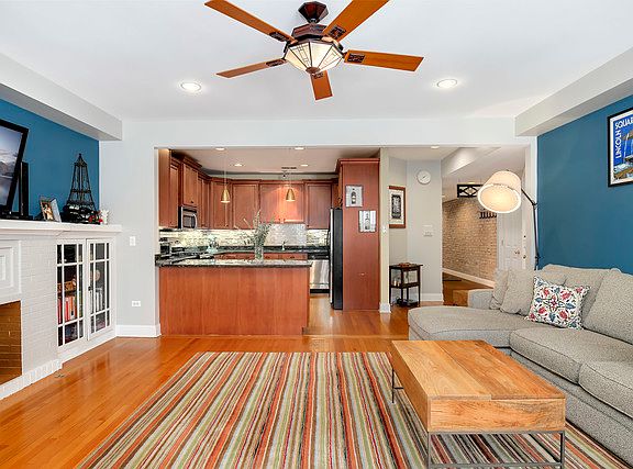 3rd image of 5055 N Winchester Ave #2N