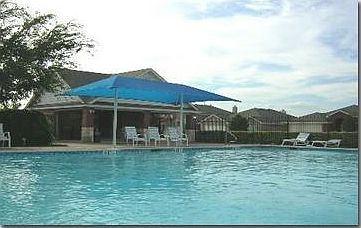 Pool just around the corner