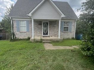 7003 Matthews Rd, Louisville, KY 40258