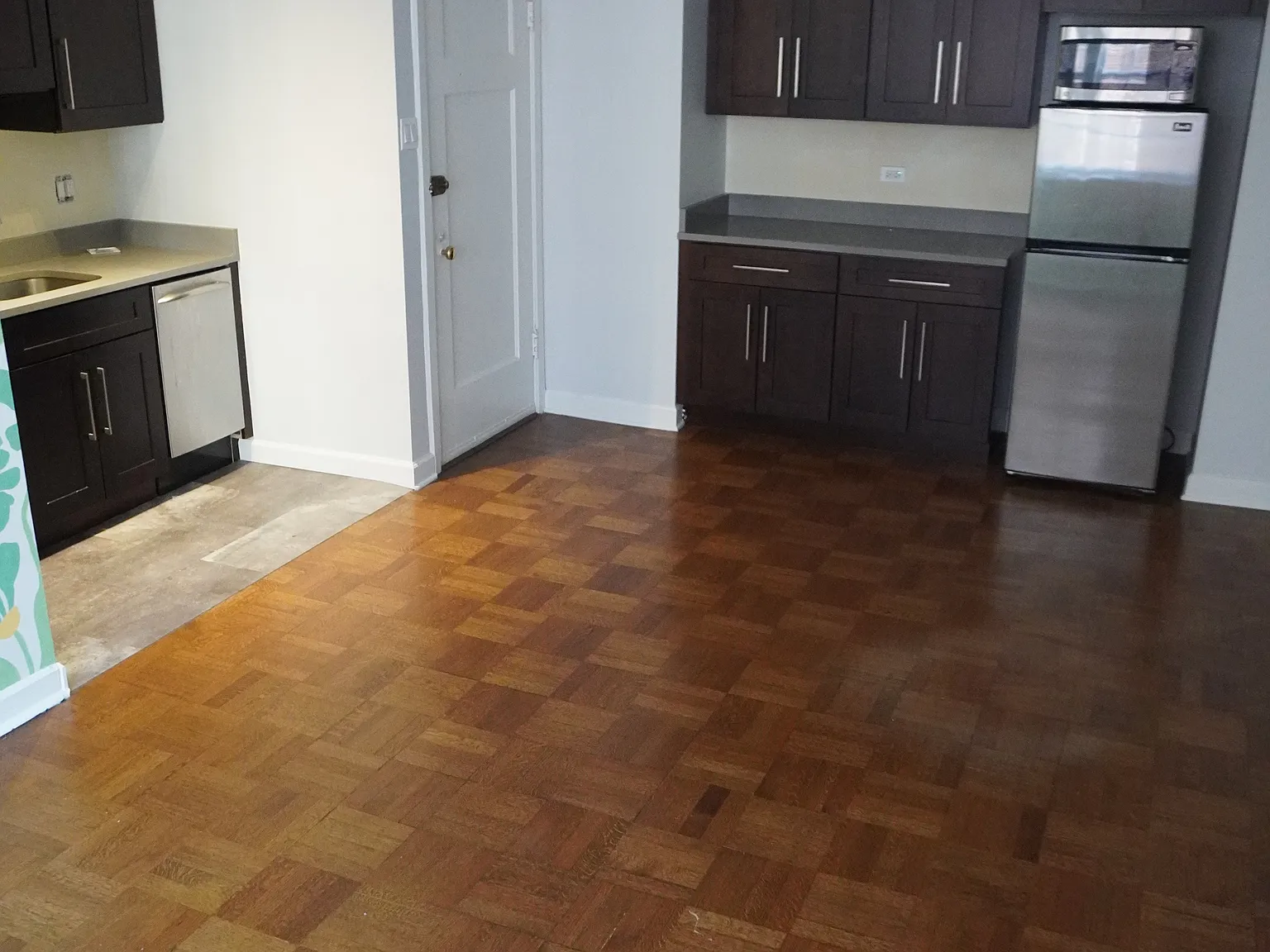 1 bed, 1.0 bath, 650 sqft, $1,900 — Photo 3
