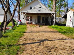 137 Junction St, Raymondville, MO 65555