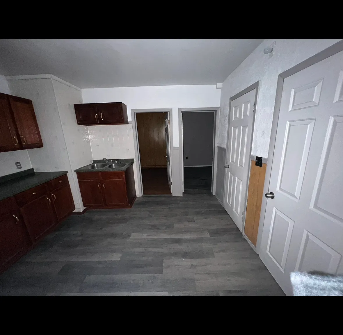 1207 Blandina St — Photo 2
