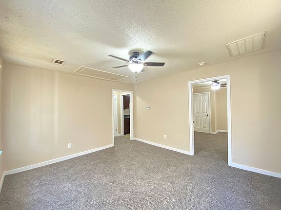 2nd image of 1622 College St