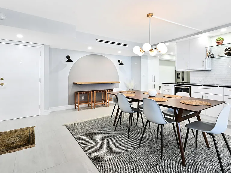 4001 Gulf Shore Blvd N #602 — Photo 10