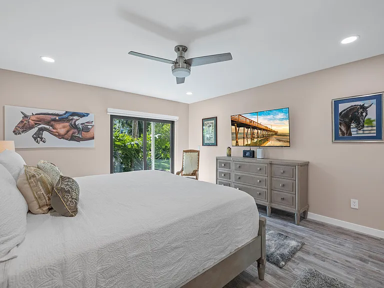 11863 Wimbledon Cir #438 — Photo 12