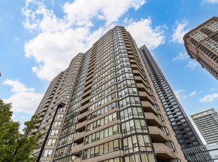 330 Rathburn Rd W #705, Mississauga, ON L5B 3Y1