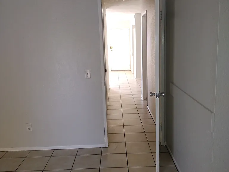 13950 West Dr #B — Photo 6