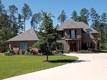 1st image of 320 Chateau Sonesta