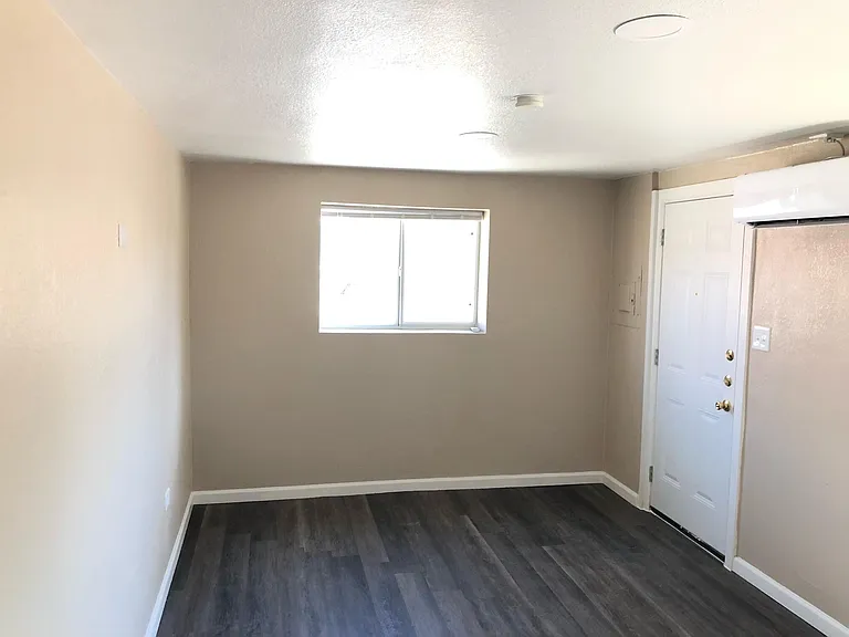 5008 Sierra Madre Dr — Photo 14