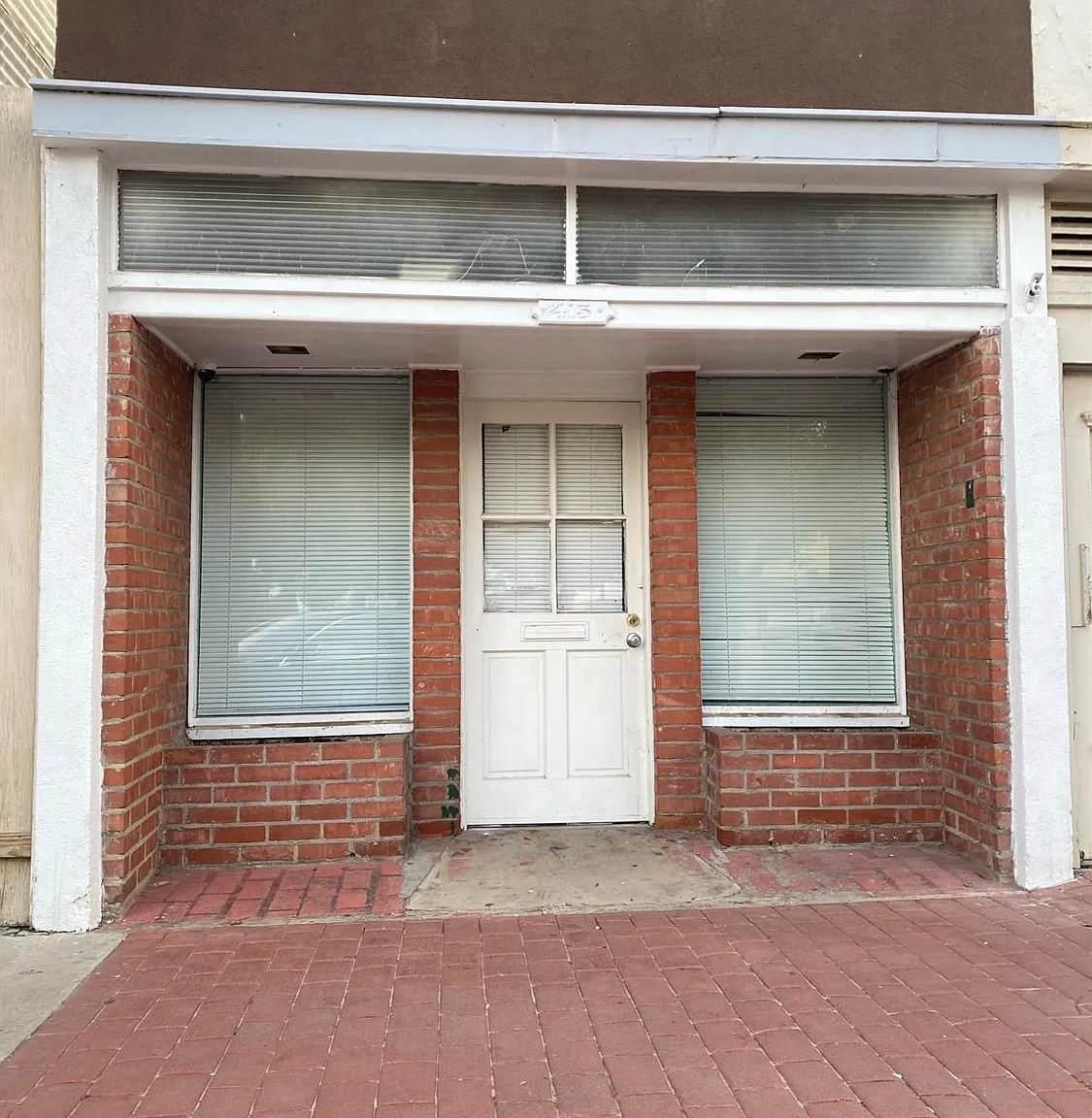 1 bed, 900 sqft, $1,000 — Photo 1