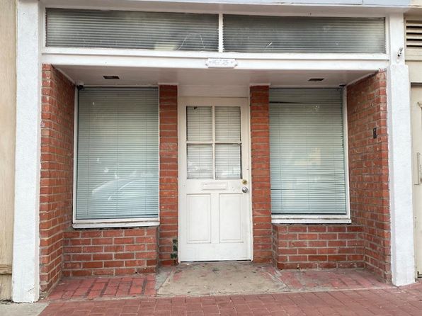 415 Center St #1