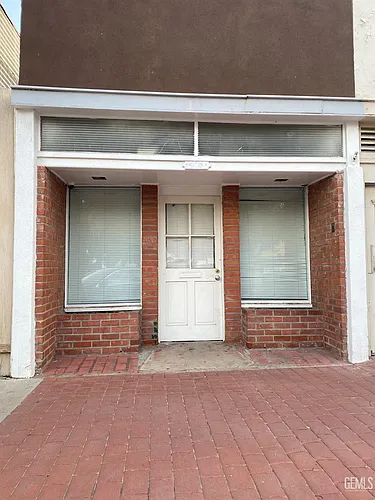 415 Center St #1 Photo 1