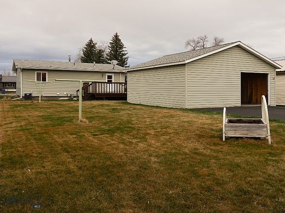 3rd image of 510 N Quaw Blvd