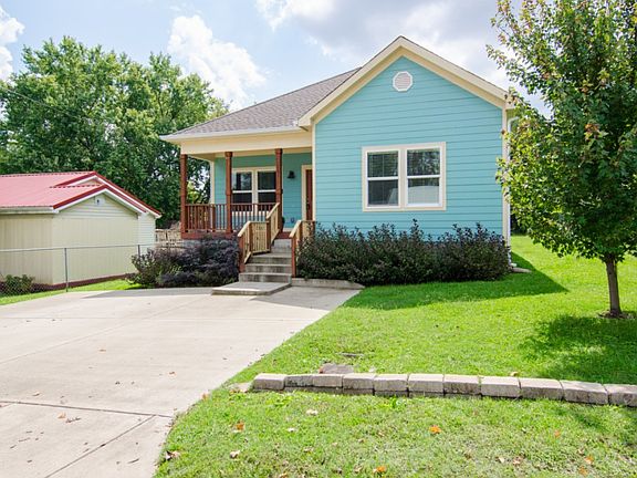4th image of 207 Valeria St