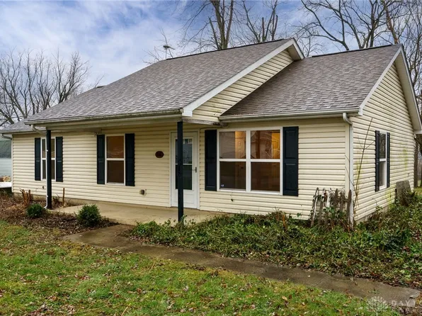 66 Sweet St, Martinsville, OH 45146