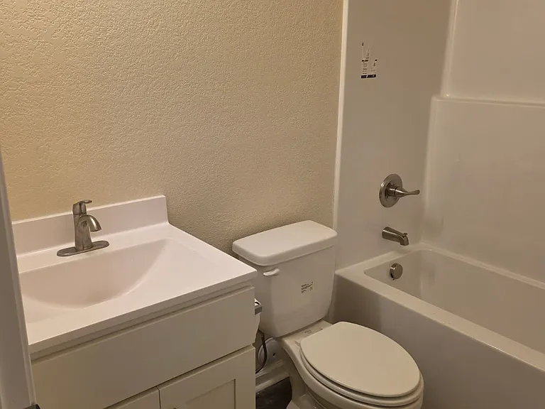 1701 Springfield Ave — Photo 5