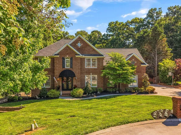 864 Oconnell Dr, Knoxville, TN 37934