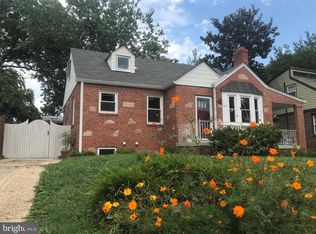 621 Ray Dr, Silver Spring, MD 20910