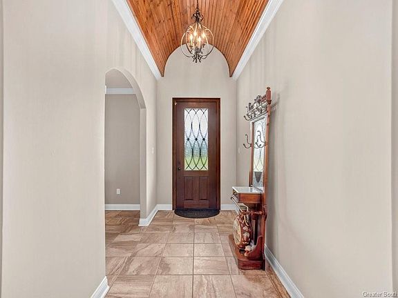 3rd image of 1106 N Ella Kate Ln