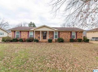 2020 Pettus Dr NE, Huntsville, AL 35811