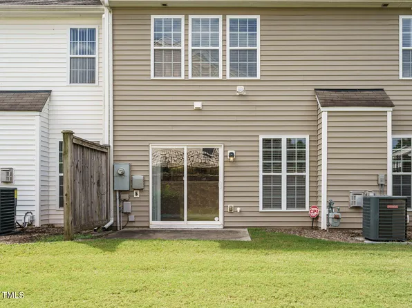 8614 Thunderwood Dr, Raleigh, NC 27617