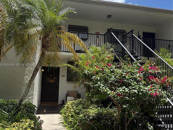 4th image of 1244 S Military Trl APT 711