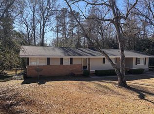 1445 Forest Hill Dr, Milledgeville, GA 31061