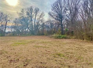 501 Canterbury Rd, Pittsburg, KS 66762