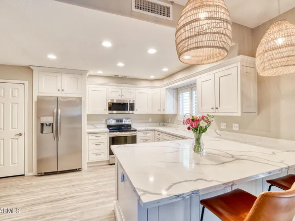 5011 E HAZEL Drive #3, Phoenix, AZ 85044