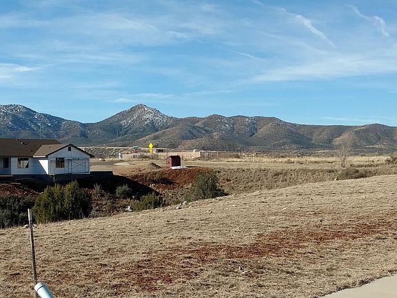 3rd image of 10077 E Buck Haven Cir